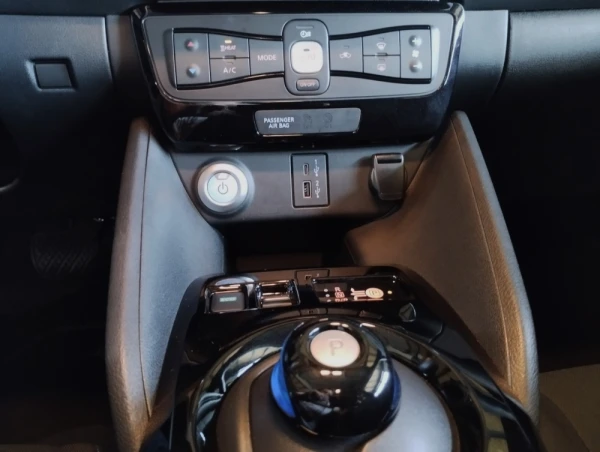 Nissan Leaf N-CONNECTA 17