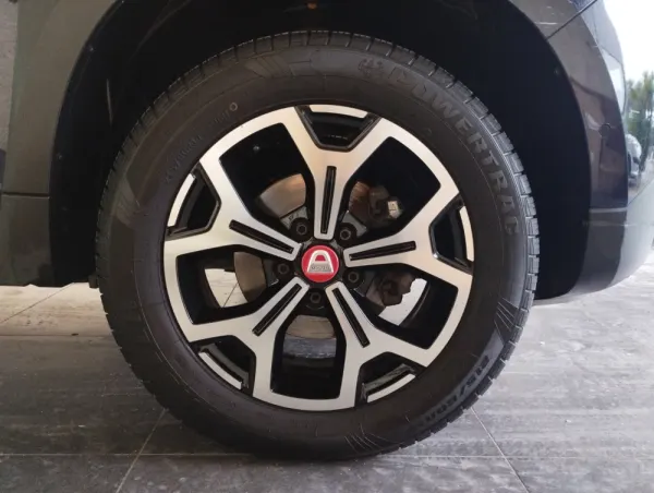 Dacia Duster 1.3 TCe 130 5