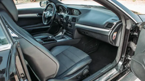 Mercedes-Benz E 250 CDI COUPE AVANTGARD 7