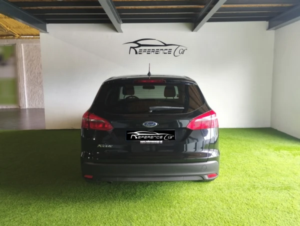 Ford Focus 1.5 TDCi Titanium 4