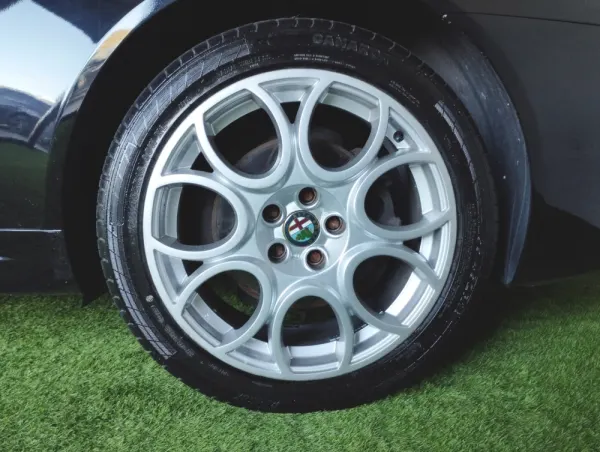 Alfa Romeo 159 1.9 JTDM 16V 150 CV 23