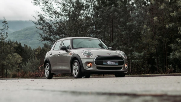 MINI 5 Portas One D 15