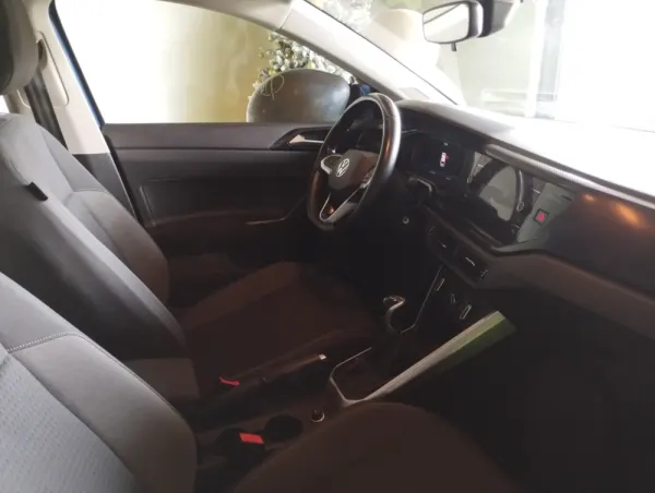 Volkswagen Polo 1.0 Tsi Life 95cv 4