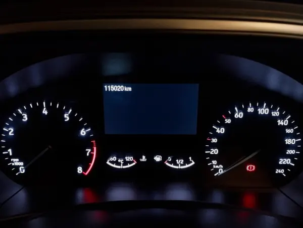 Ford Focus EcoBoost ST-Line Hybrid 10