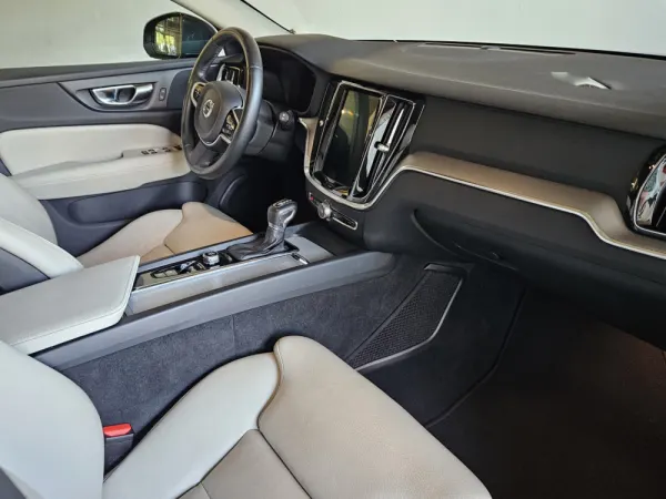 Volvo V60 2.0 D4 Inscription Geartronic 7