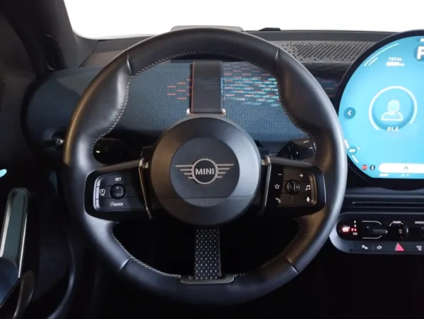 MINI Aceman SE Favoured M 12