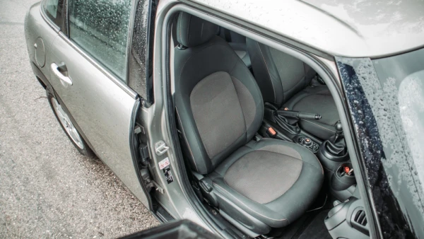 MINI 5 Portas One D 8