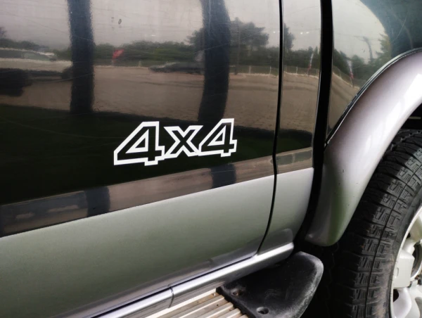 Nissan Navara D22 Cabine Dupla 4X4 24