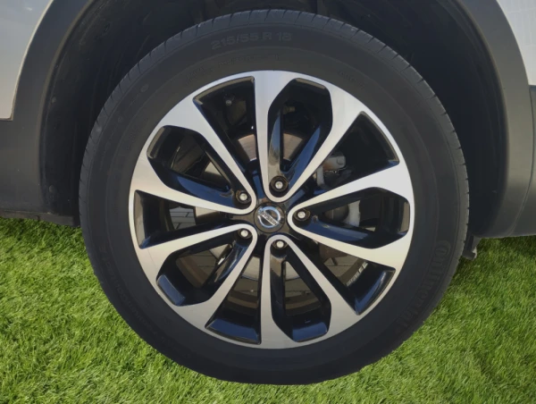 Nissan Qashqai 1.5 dCi Tekna Premium 18 129g 29