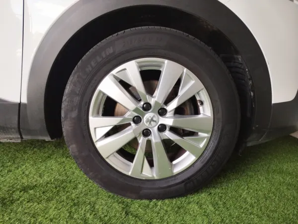 Peugeot 3008 1.5 BlueHDi Active 23