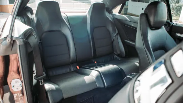 Mercedes-Benz E 250 CDI COUPE AVANTGARD 8