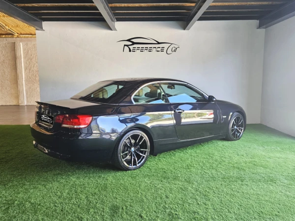 BMW 320 i Cabrio 3