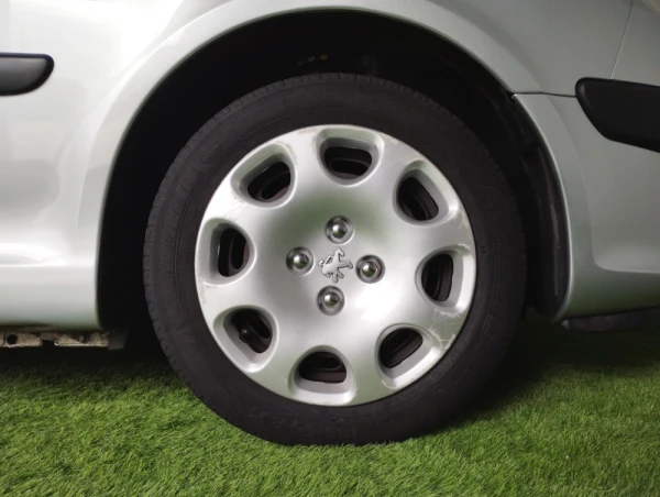 Peugeot 1007 1.4 HDI Trendy 27