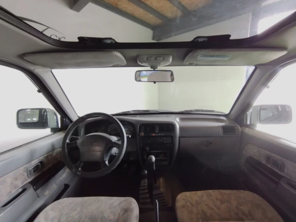 Nissan Navara D22 Cabine Dupla 4X4 10
