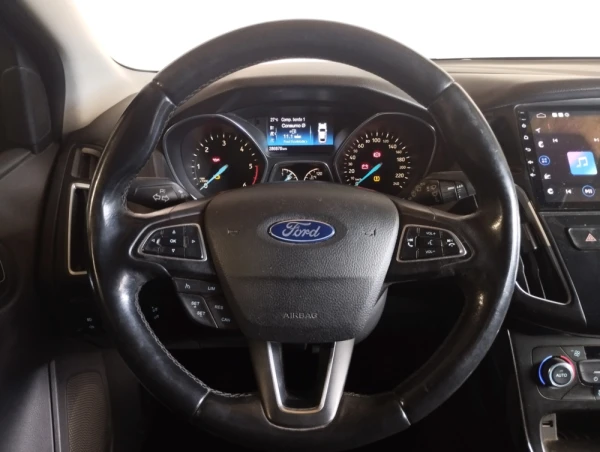 Ford Focus 1.5 TDCi Titanium 12