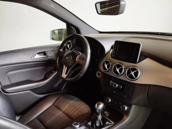 Mercedes-Benz B 180 CDI 15