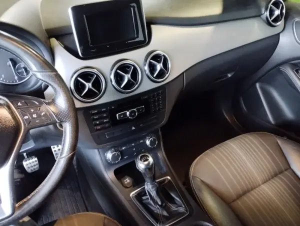 Mercedes-Benz B 180 CDI 19