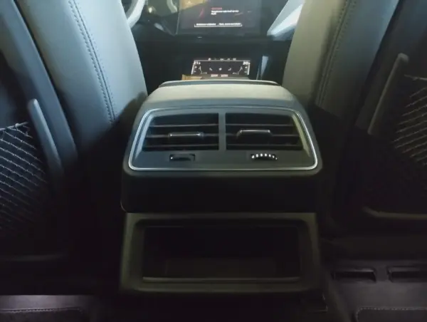 Audi e-tron Sportback 55 quattro S line 22