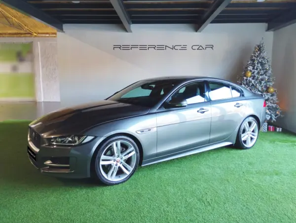 Jaguar XE 2.0 D R-Dynamic SE 6