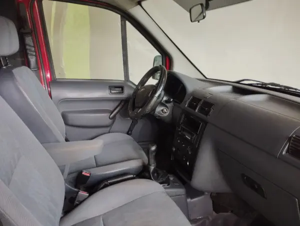 Ford Transit Connect T200 TDCi 8