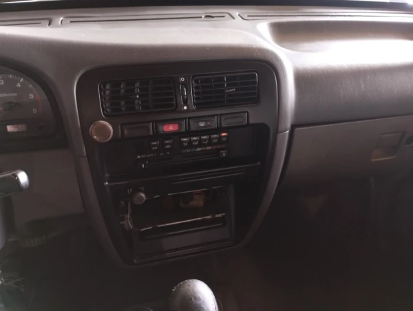 Nissan Navara D22 Cabine Dupla 4X4 19