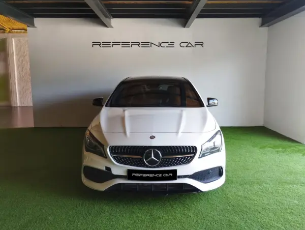 Mercedes-Benz CLA 200 Shooting Brake AMG Line 3