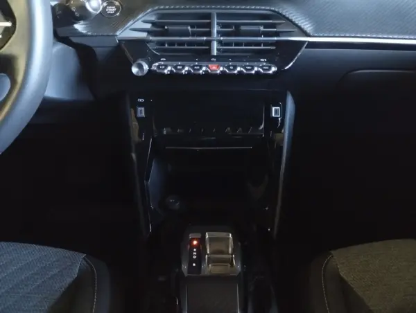 Peugeot 2008 e-2008 50 kWh Allure 20