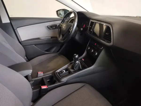 SEAT Leon ST 1.6 TDI Style S/S 8