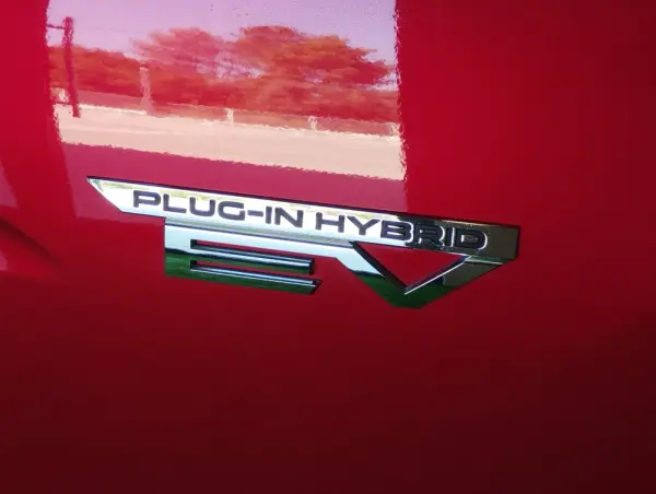 Mitsubishi Eclipse Cross 2.4 PHEV (PlugIn) 28