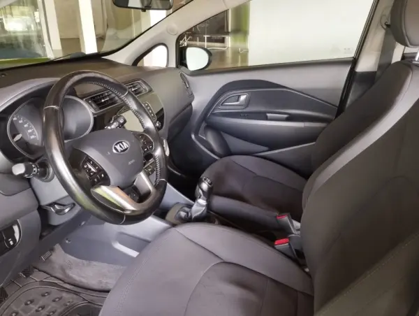 Kia Rio 1.1 Crdi 13