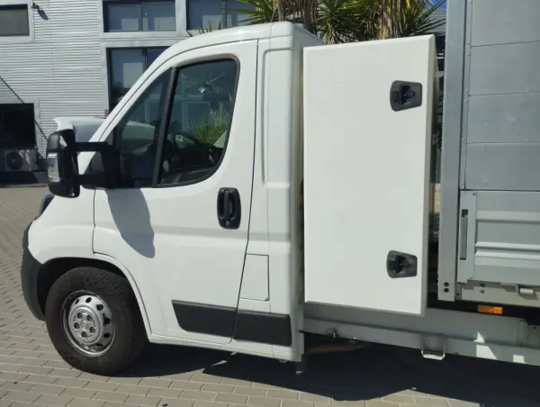 Peugeot Boxer 2.2 BLUE HDI ( CX CARGA BASCULANTE TRASEIRA) 17