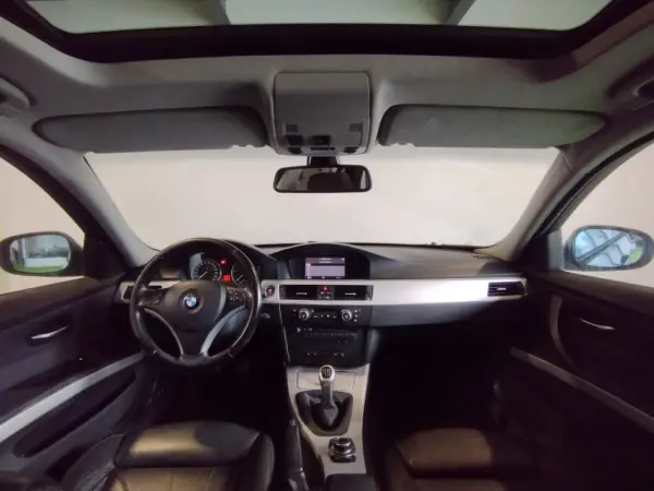 BMW 320 d Touring Line Sport 11