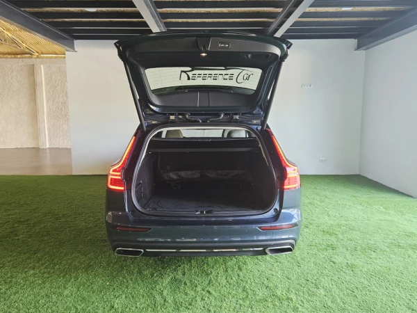 Volvo V60 2.0 D4 INSCRIPTION GEARTRONIC 6