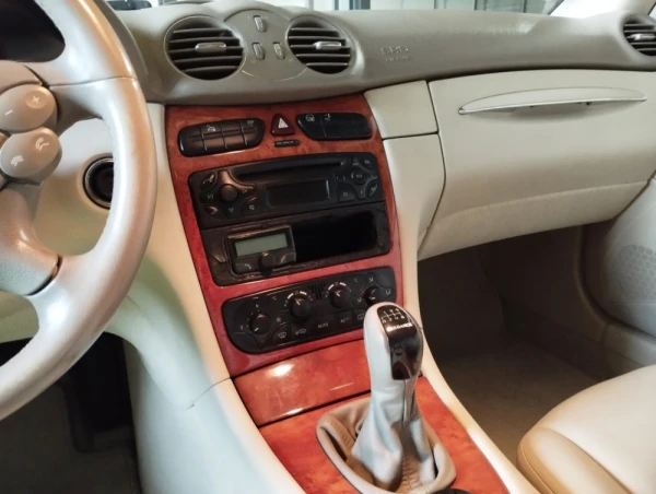 Mercedes-Benz CLK 200 18