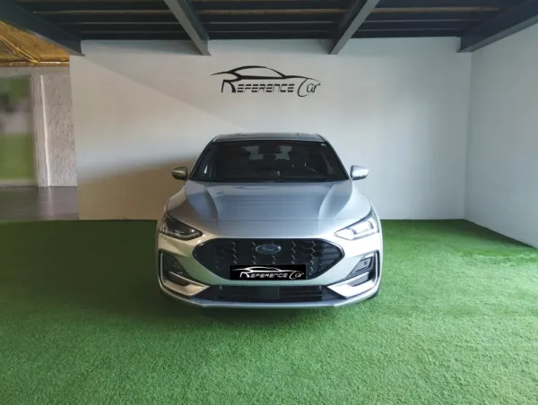 Ford Focus EcoBoost ST-Line Hybrid 3