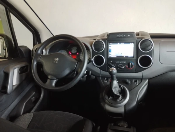 Peugeot Partner Outro 20