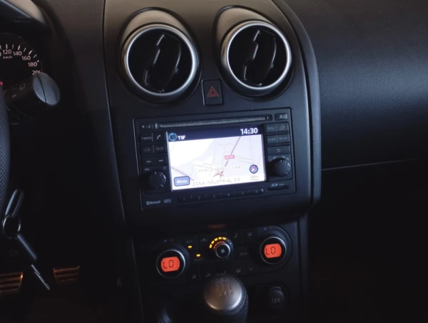 Nissan Qashqai 1.5 dCi Tekna Premium 18 129g 17
