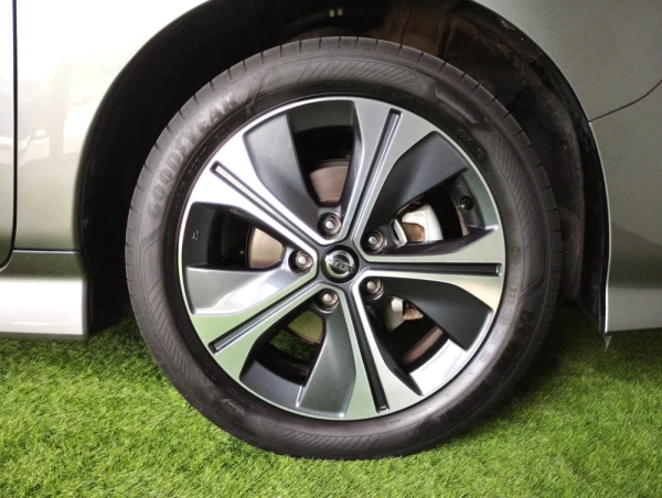 Nissan Leaf N-CONNECTA 25