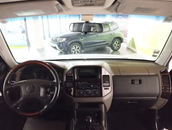 Mitsubishi Pajero (V60) 3.2 DiD 3