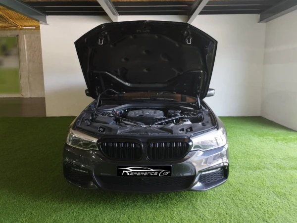 BMW 525 d Pack M Auto 26
