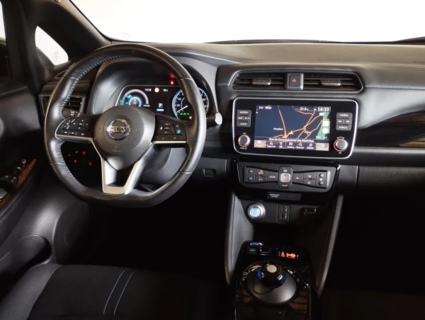 Nissan Leaf N-CONNECTA 19