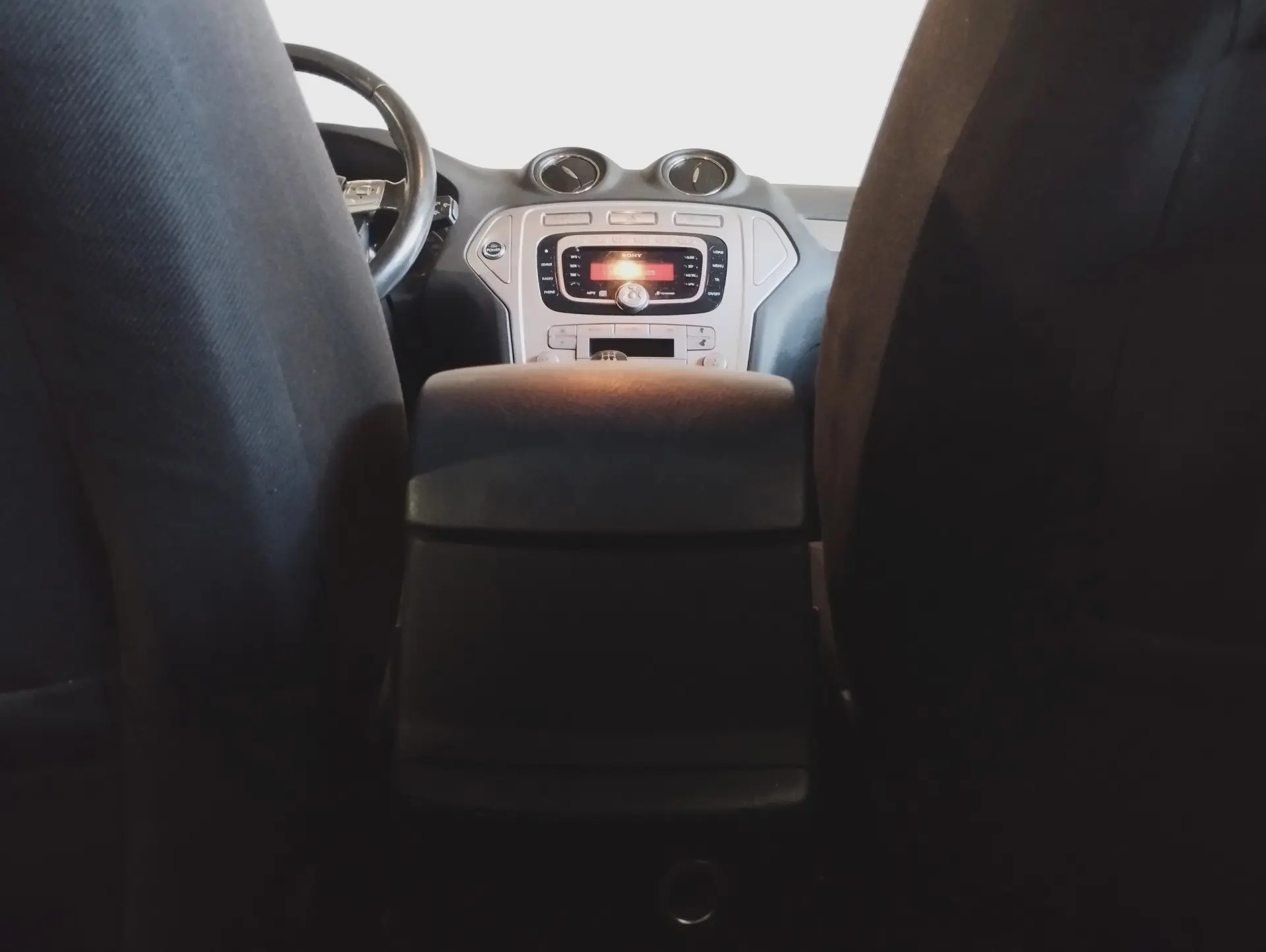 Ford Mondeo SW 1.8 TDCi Titanium 22