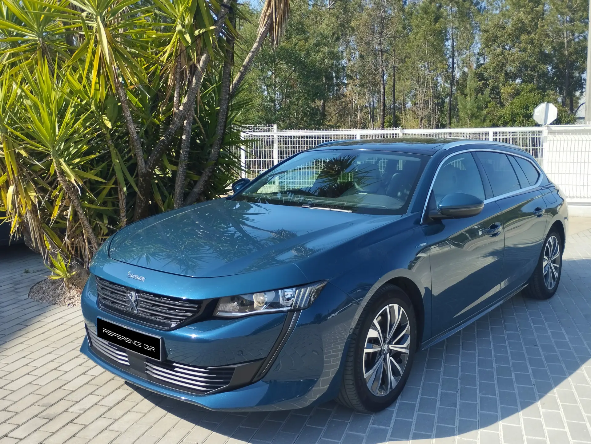 Peugeot 508 SW 1.6 Hybrid Allure e-EAT8 1