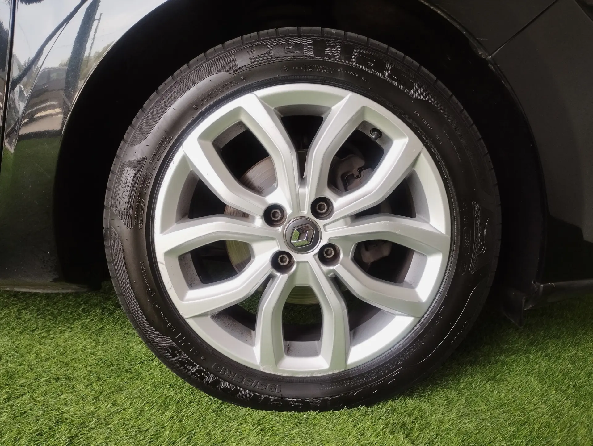 Renault Clio Sport Tourer 1.5 Dci Sport Tourer 23