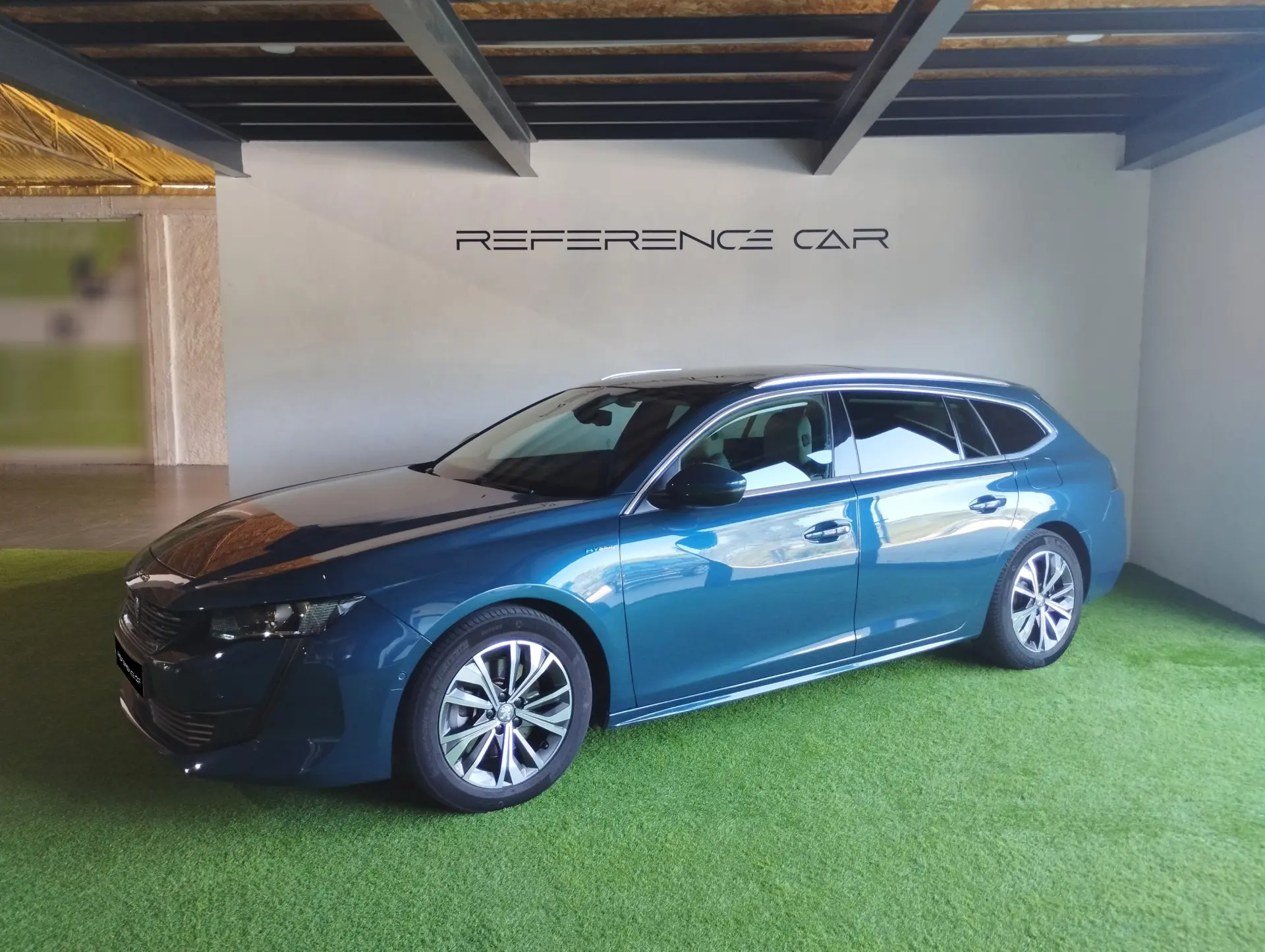Peugeot 508 SW 1.6 Hybrid Allure e-EAT8 6