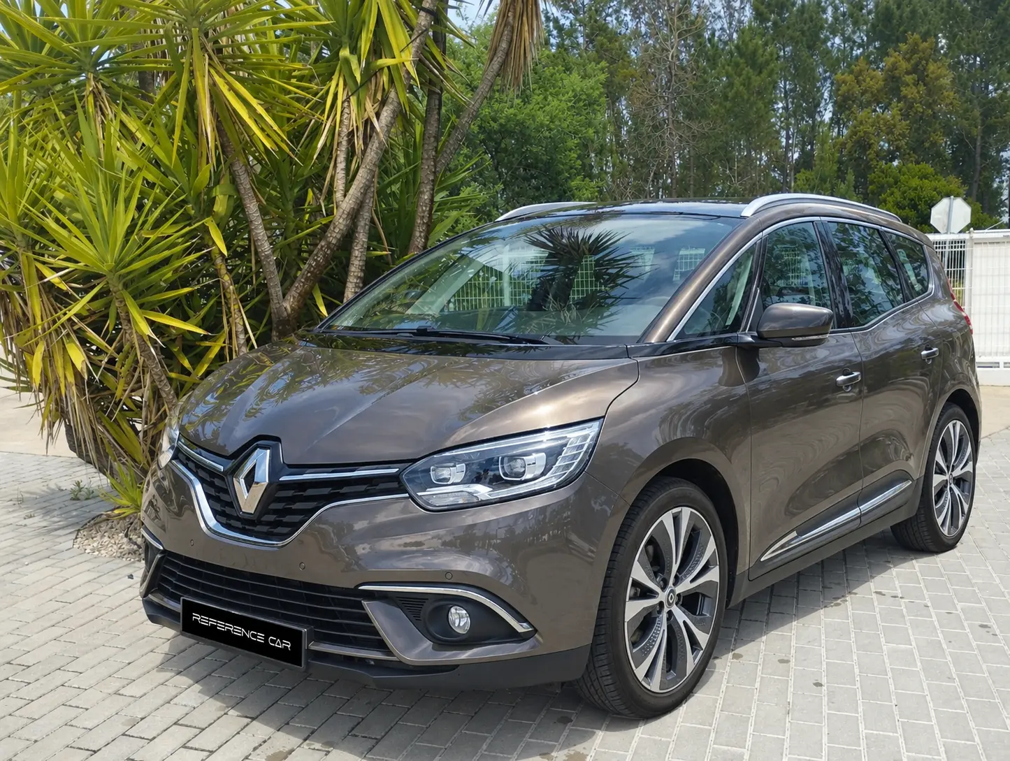 Renault Grand Scénic 1.3 TCe Bose Edition EDC 1