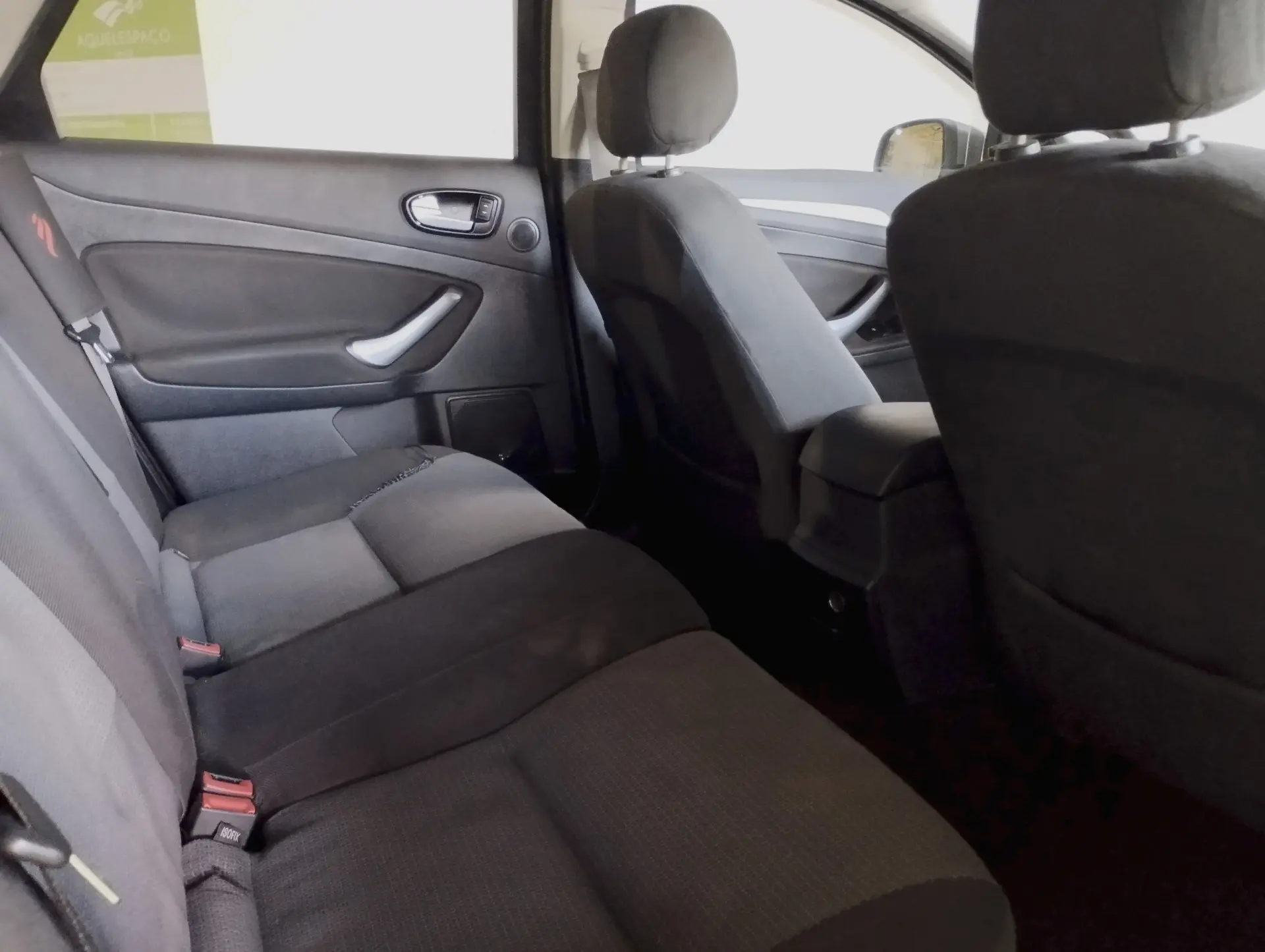 Ford Mondeo SW 1.8 TDCi Titanium 9