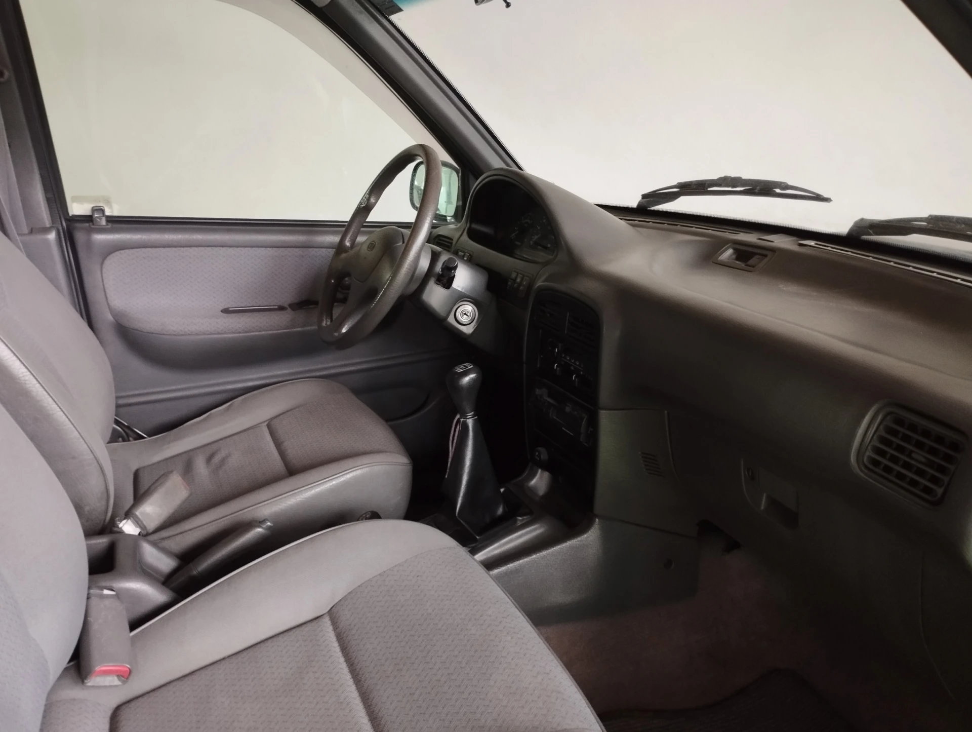 Kia Sportage 2.0 D 8