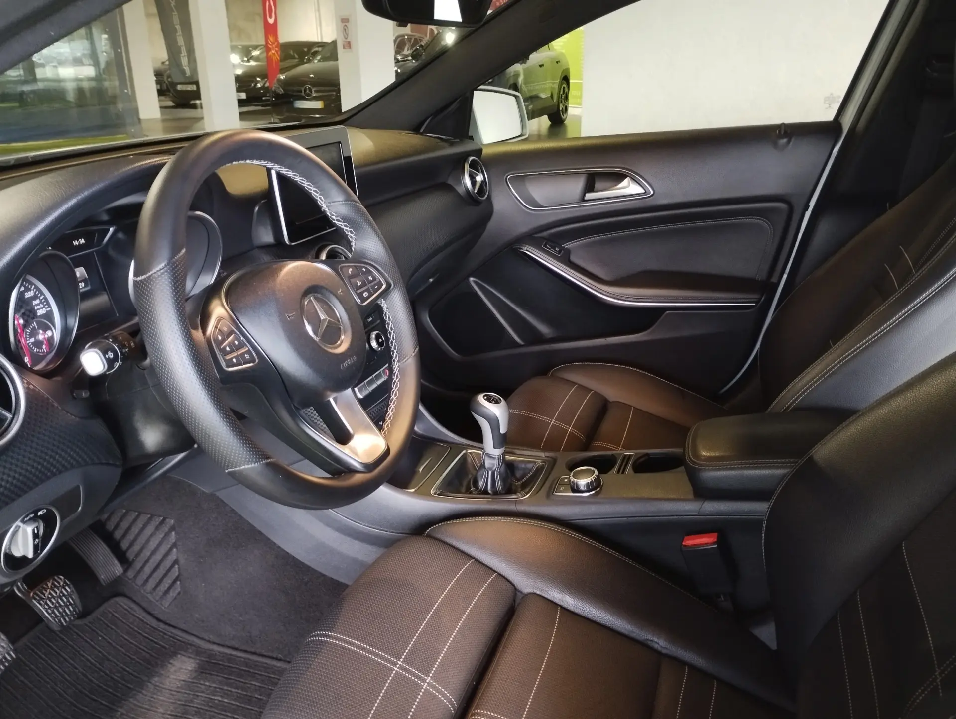 Mercedes-Benz A 180 1.5 CDI BE Urban 13