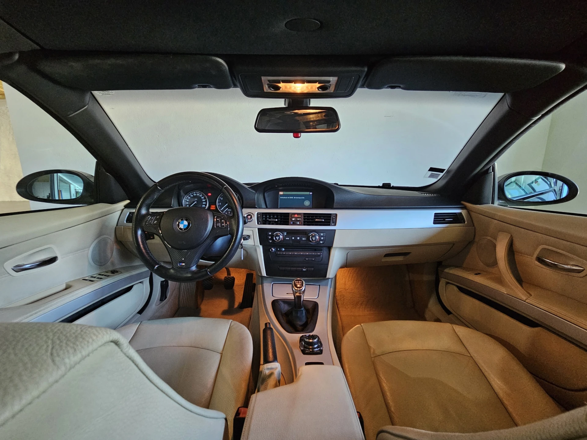 BMW 320 i Cabrio 10